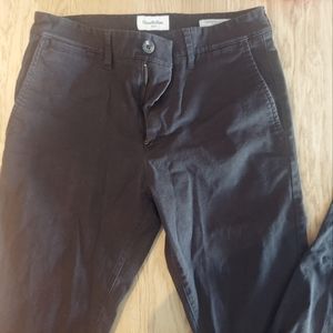 Goodfellow Men's Hennepin Chino, chocolate brown, 30x32